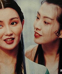 《青蛇》看了快30个年头,才知道张曼玉玩尾巴拍得好露骨