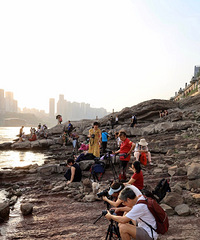 ����������֤�˵ġ�������򡱣�������������ʵ������