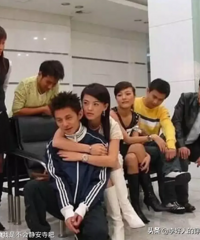 ��������һ����ɬ������Ƭ��������