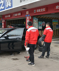 给爱车“换鞋”的感受