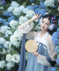 重庆南山上面有好大一片绣球,你再不来就拍不到啦!