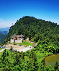 终于开放了天门洞吊索桥的武陵山大裂谷景区