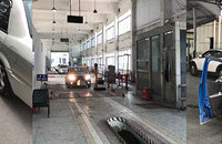 �Լ����˺ͳ������������󳵣��ڼ������ö������