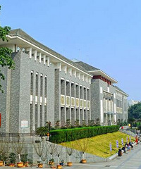 ������������ˣ�ļ���ɽ��ÿ�����в�ͬ�羰