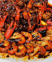 �����µ�С��Ϻ���Ա��ˣ����Ǽ��ſ���Ҵ����