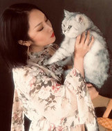 94年155CM的妹子征婚,喜欢小动物