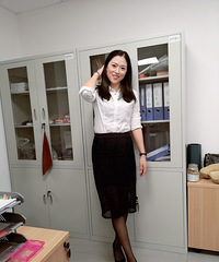 86��168CM��С������飬��һ��Ů����ǰ��