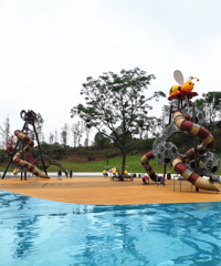 �¿��������԰��ֱ������ʥ�أ�һ�춼�治�꣬�������зʳ���