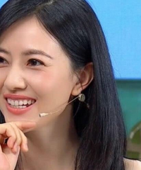 ��ԲԲ����ֱ���������е���