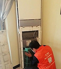 用了好几年的油烟机、洗衣机脏得不忍直视,只花78元就焕然一新