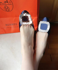 RV的chips凉鞋磨脚?你试试缎面钻扣款的!舒服百搭就是它