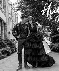 原本犹豫到底定哪家拍婚纱照,看到闺蜜在他家的造型我也跟着定了