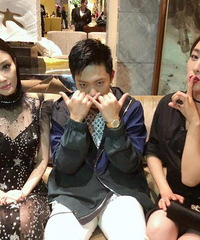 ���շ��ϴ���С���ͷ��