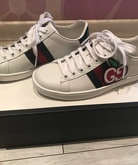 �����Ϲ����С��Ь