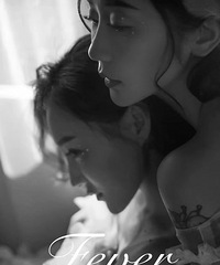 终于完成了和闺蜜约了两年的写真照,臭美的我们一直在抢占C位