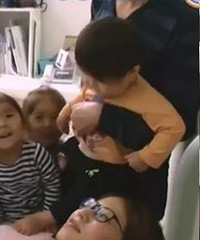 20����11���ޣ�5��6Ů������һ���ڶ�����