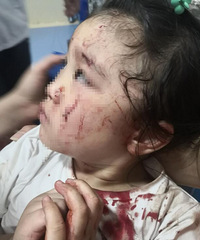 �����ˣ����˰�СŮ��ײ��������Ѫ�������