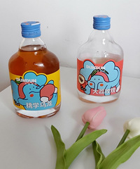 花几十块买到了某书上很火的萄乐果酒,没想到不仅颜值高还好喝