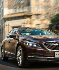 �����򳵣������ֶ��ֺ���ϵ�����ͣ�����ϱ�˾�Խ��������˭