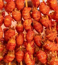 小龙虾、串串、甜品吃得我扶墙出人均才不到40块,你敢信?