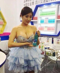 这两天金杯妹妹好火,追到微博看她的写真,才晓得什么是叹为观止