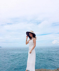 姐妹们你们穿白色衣服的时候,怎么防止内衣颜色透出来呀?