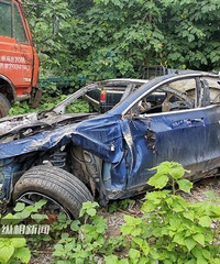 Model3������𣿳�������ͻȻ���ٵ�127km/h