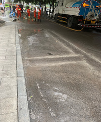 楼下邻居家里发生火灾,我们家里成了“水帘洞”,怎么办?