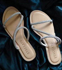 �����ֵ�˼��ͼˮ����Ь���Ͻ������������������ʺϽſ�������