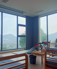 ����ɽѰ��һ��Ƨ���ĵط���ס���Կ����ǵ����ޣ���������