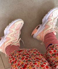 安利一双好看不贵的Nike鞋,穿上你就是水蜜桃少女!