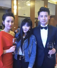 ���ѻ�����һ�Ϲ����죬������Щ��Ƭ���о�����Ůͬ��̫������