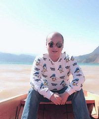 86��170CM�ĸ������飬��˾�ϰ��ʻԱ