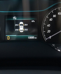 ��ʻ��ʱ�����̥ѹ�����𣿻᲻��̫����