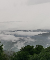 坐公交去万盛,住到了网红民宿,吃到了大家都推荐的店,果然不俗