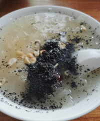 带娃儿坐轻轨去主城“后花园”,光这美食就让人吃得停不下来