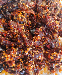 �ѵ���ζ�������н���������ţ��ɣ����׵����ٽ���