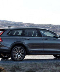又想换车,开了近3年的VOLVO还能换几个钱?