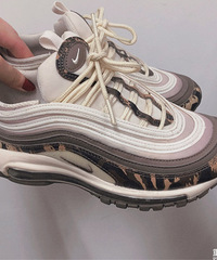 入手了Nike豹纹款max97,好看是真好看