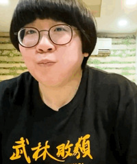 这是我见过最接地气的明星家:厨房放油炸锅,颜如晶生活好充实