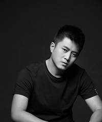 成熟稳重的哥子征婚,有3家公司