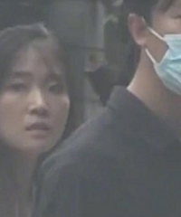 �����������飬Ů�����ع�