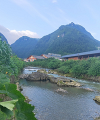 ���ﳬ���죬��סũ���֣�ץ�зˣˮ����ͽ����Ư����̫��ˣ��