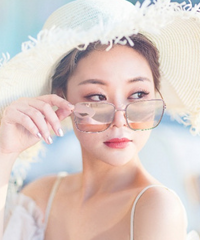 一直以为他家只拍婚纱照,没想到写真也拍得这么棒,每套都好喜欢