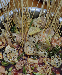 �������ֱ������Ĳ��������ϣ�������ζ