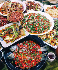 ��24СʱӪҵ�Ľ�Ѽ���Ⱦƹݣ���ҹ������ȥ��