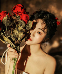 花几百块拍的婚纱照,底片质量高还全送,80几张都好看