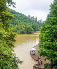 ����̫����ˣ����ٻ����ã���ˣˮ�����㡢���з���д��ƺ