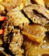 这家港式火锅广饱受好评不是没道理,浓厚纯正的牛杂锅一吃难忘