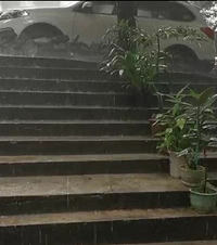 重庆暴雨,经历上次晚高峰+下雨,我已经做好堵车的准备